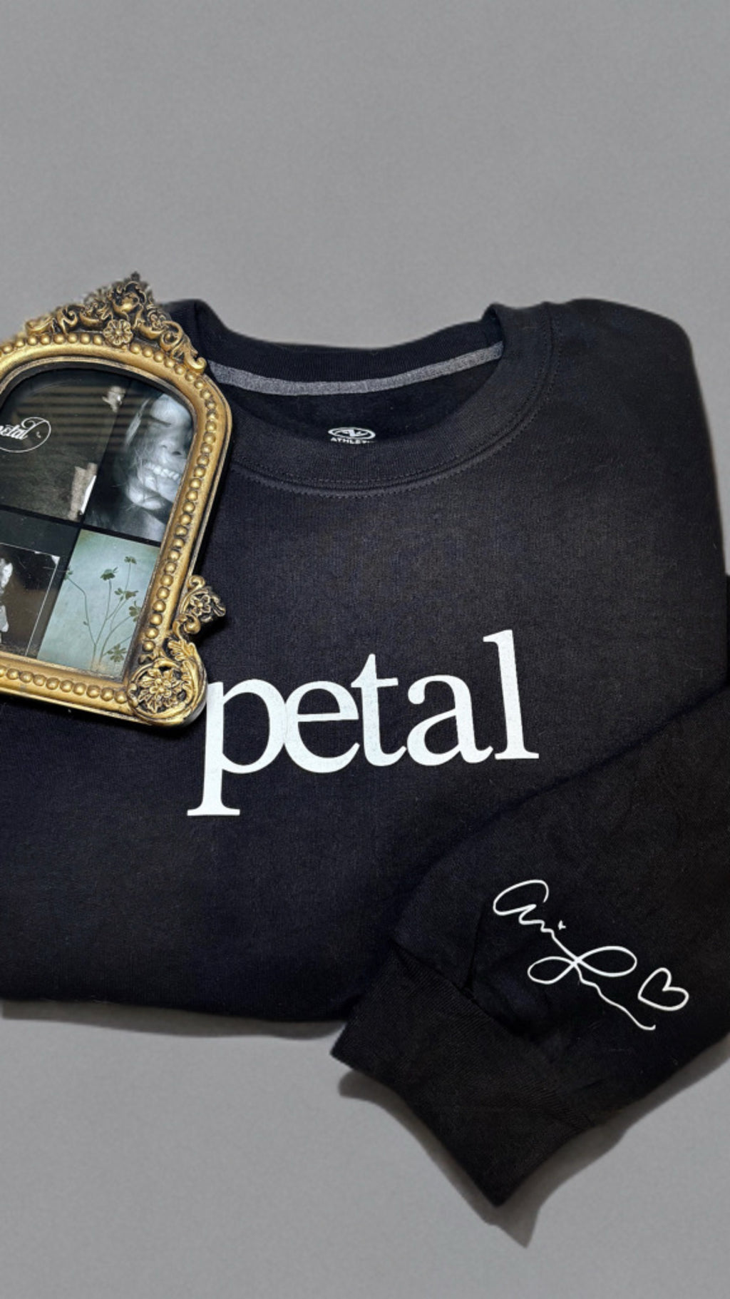 Petal Crewneck